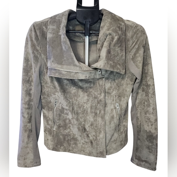 Blank NYC Jackets & Blazers - Blank NYC Faux Suede Moto Jacket, Womens Medium